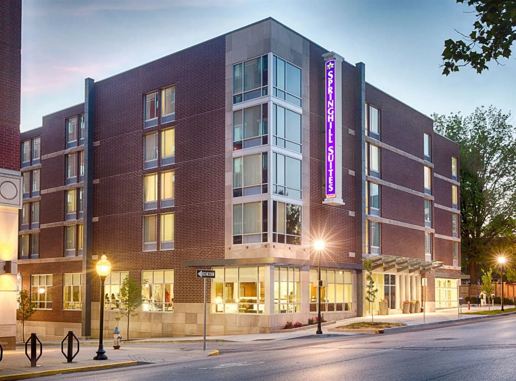 Hotel photo 1