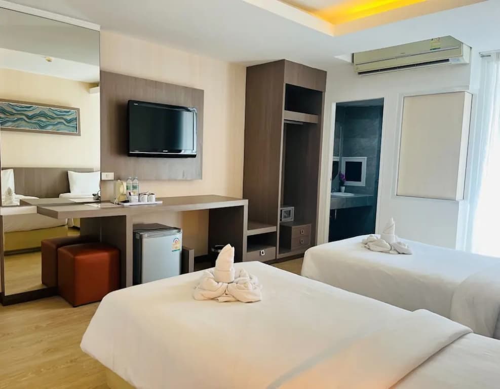 Hotel photo 2