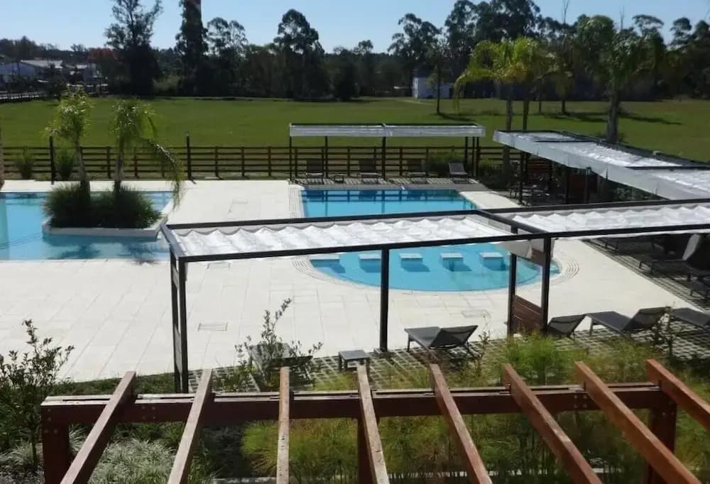 Superior Quadruple room with pool view
