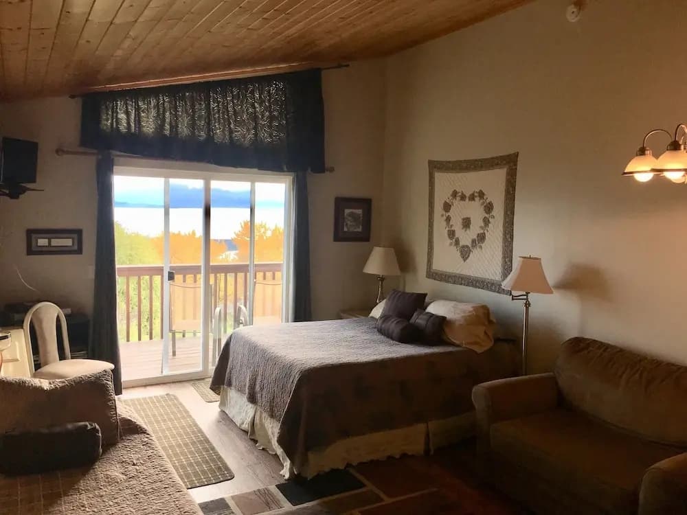 Cottage with balcony