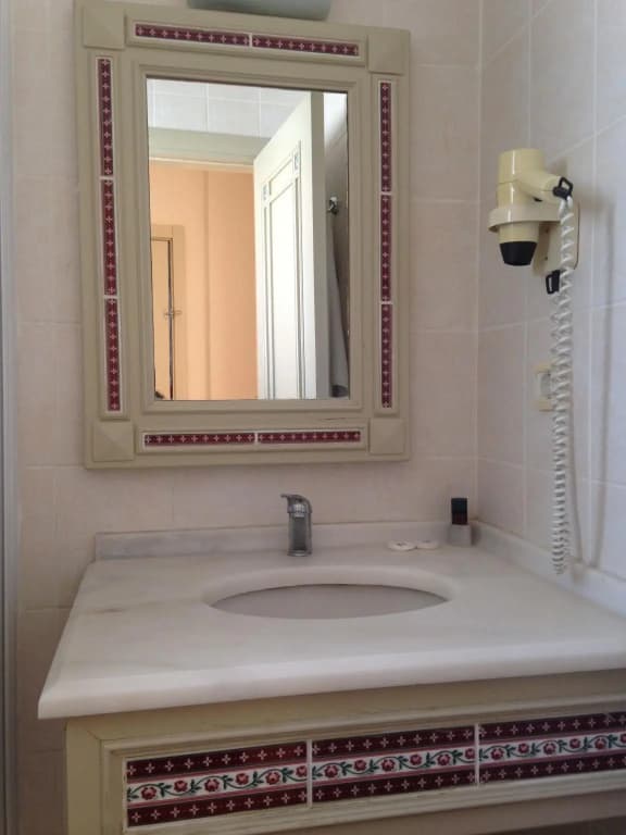 Standard Double room twin beds
