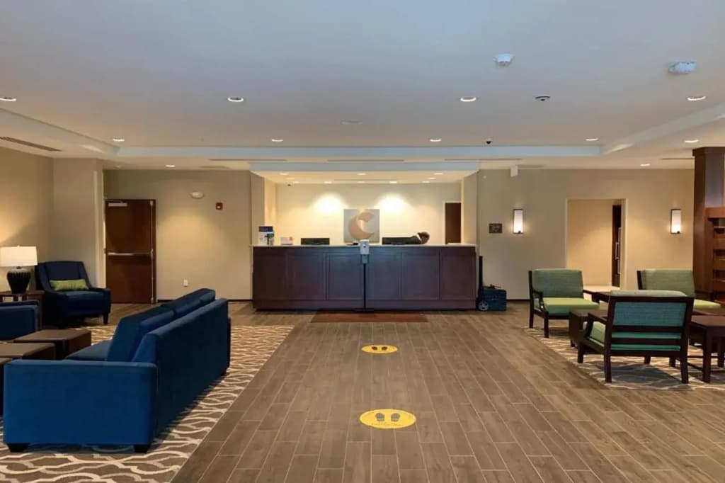 Hotel photo 12
