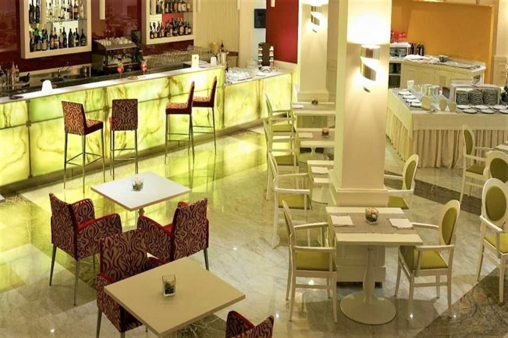 Hotel photo 20