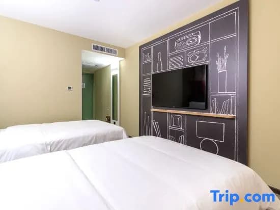 Standard Double room twin beds