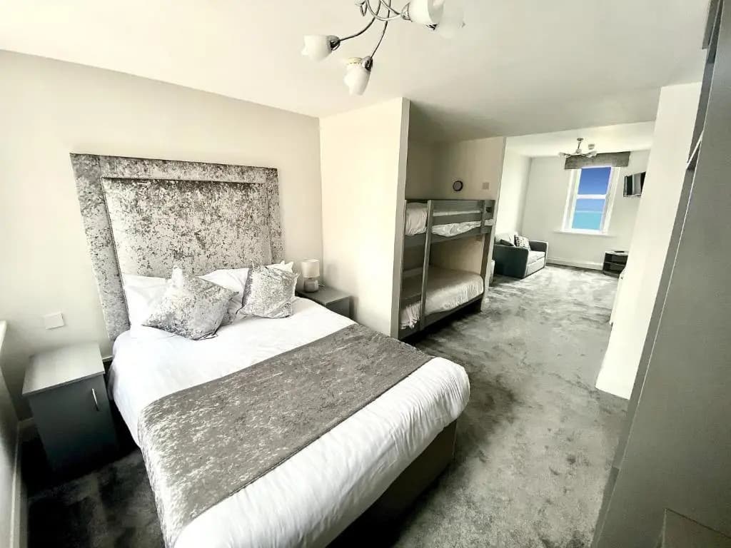 Superior Triple room with sea view