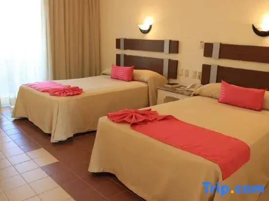 Standard Sextuple room