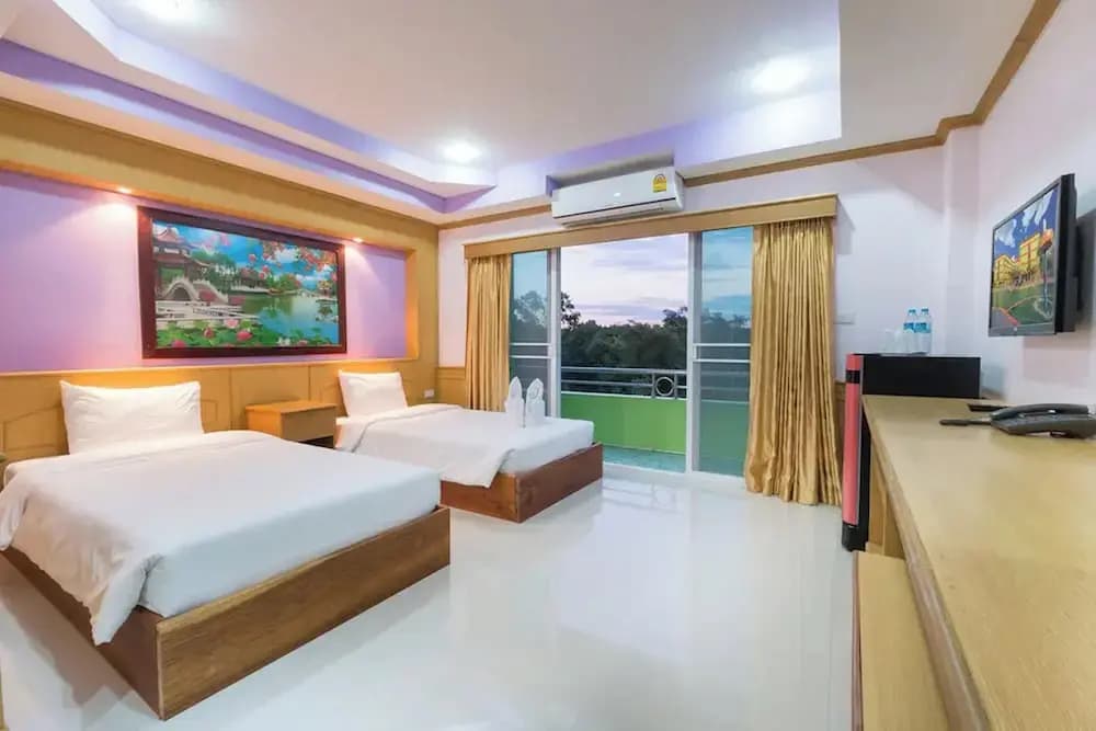 Standard Double room with balcony twin beds