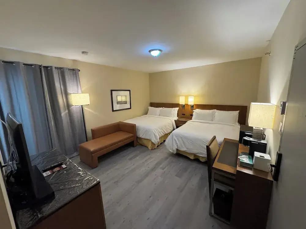 Superior Quadruple room