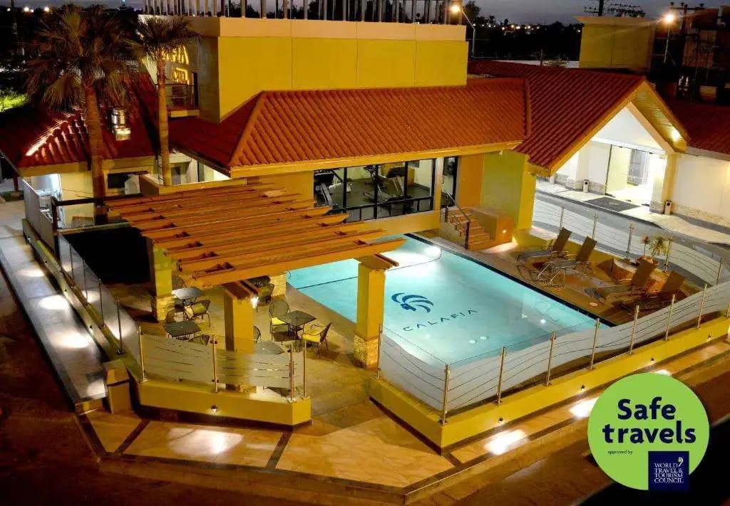 Hotel photo 12