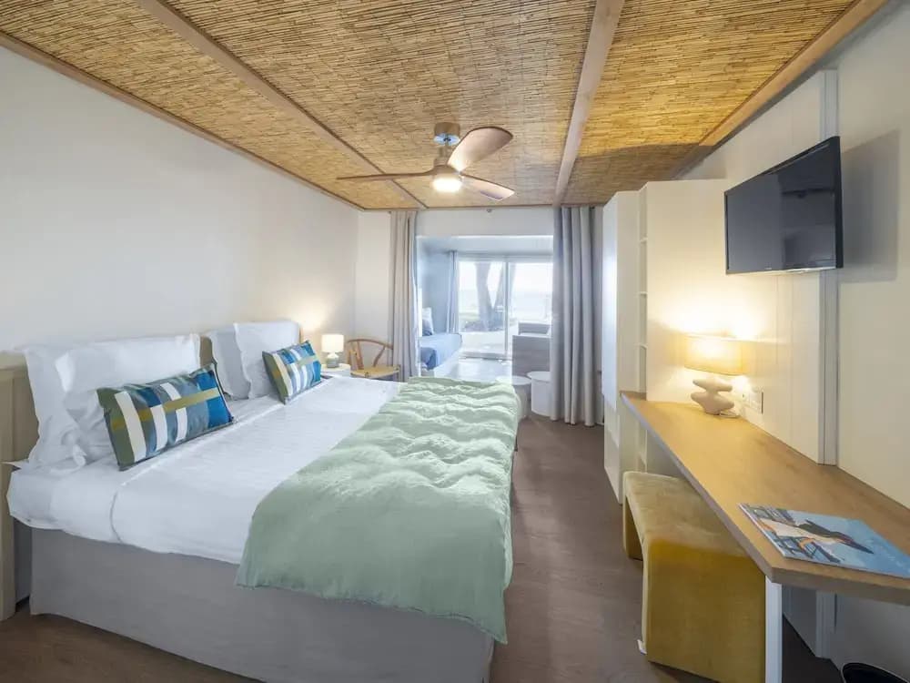 Superior Quadruple room