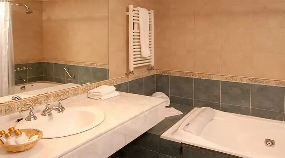 Standard Double room with balcony twin beds