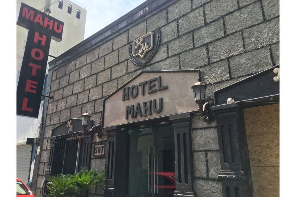 Hotel photo 1