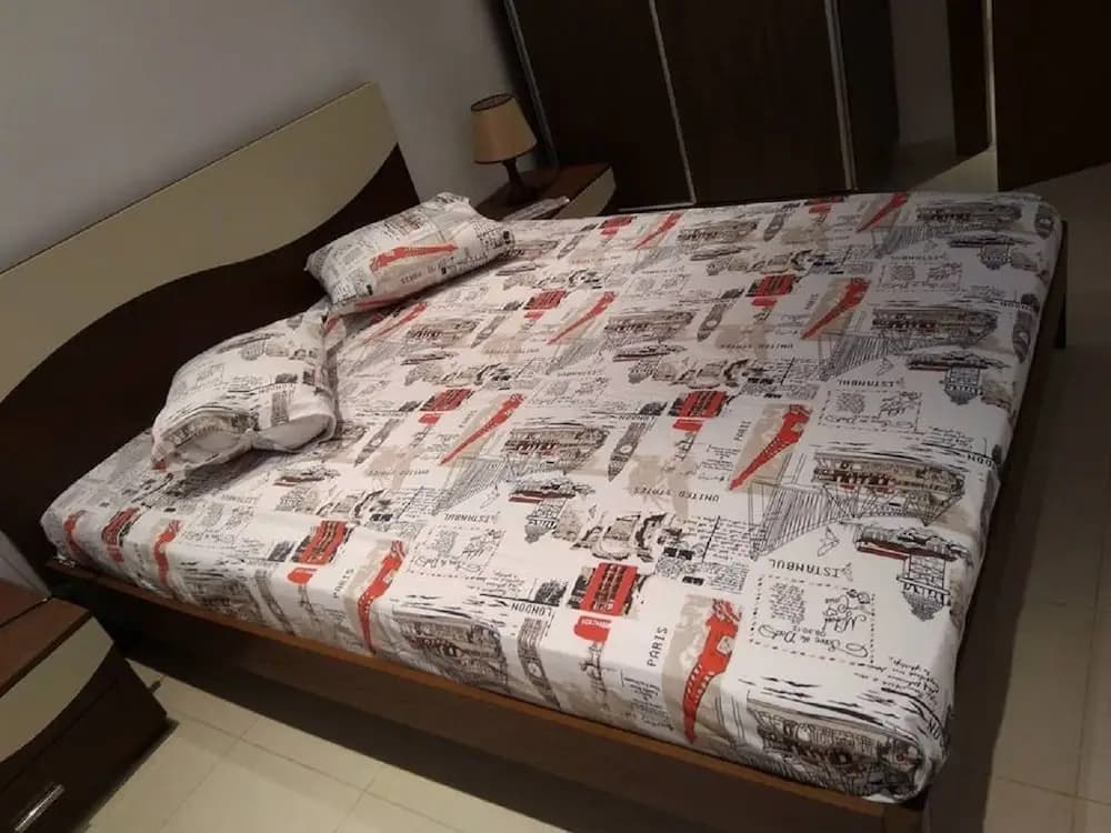 1 Bedroom Apartment with balcony