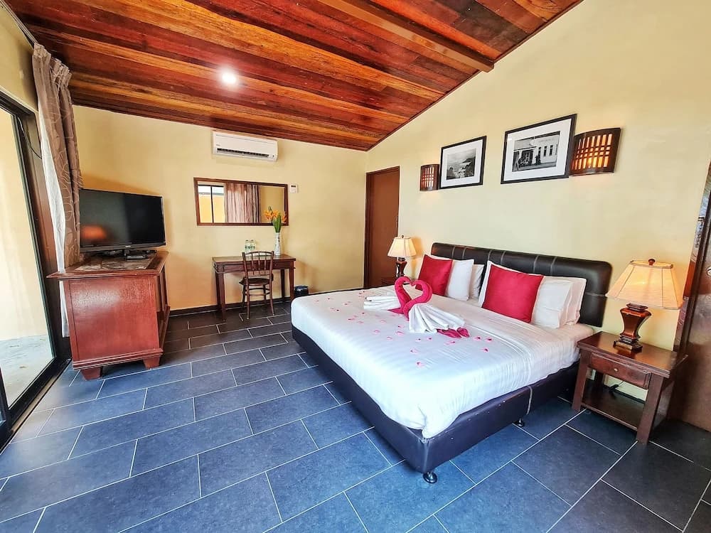 Villa beachfront