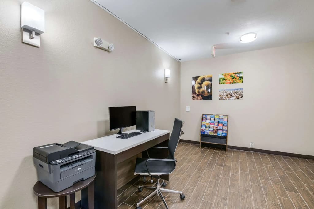 Hotel photo 11