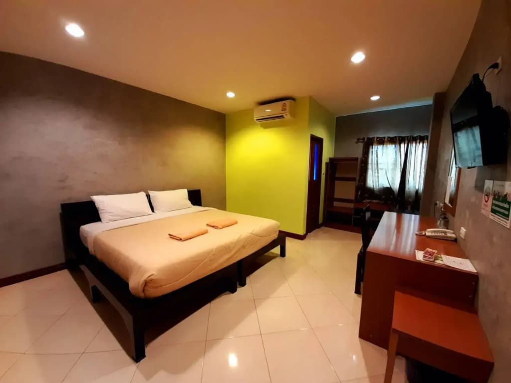 Standard Double room full double bed