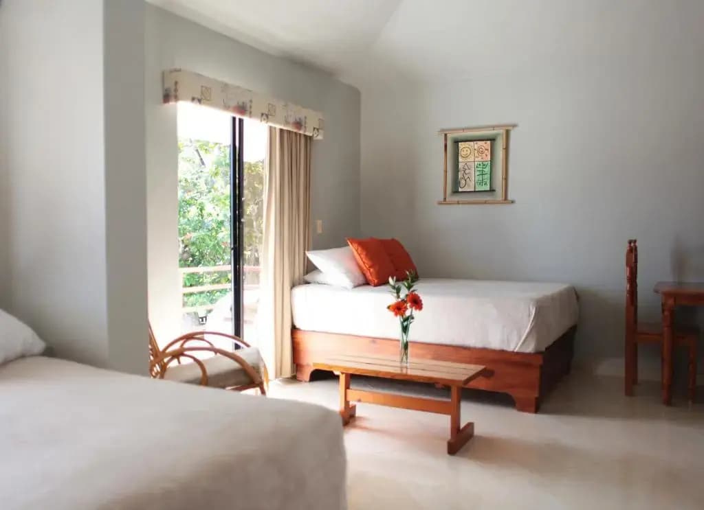 2 Bedrooms Quadruple Apartment