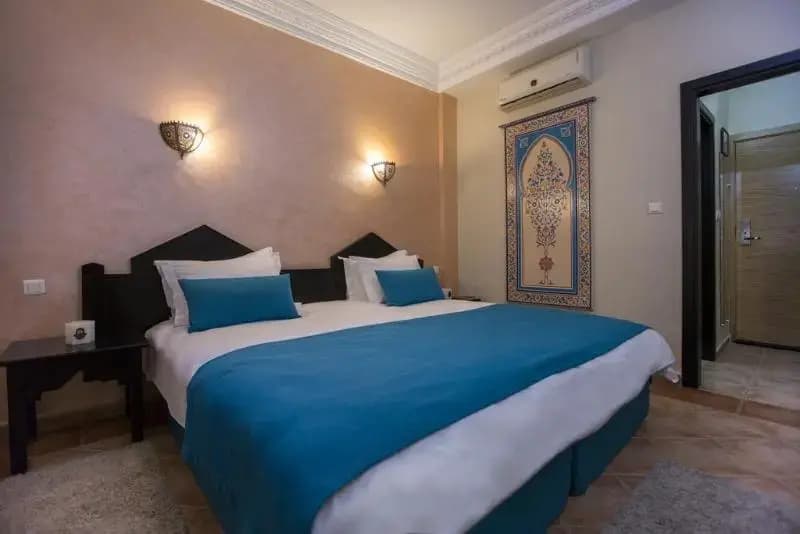 Double room twin beds