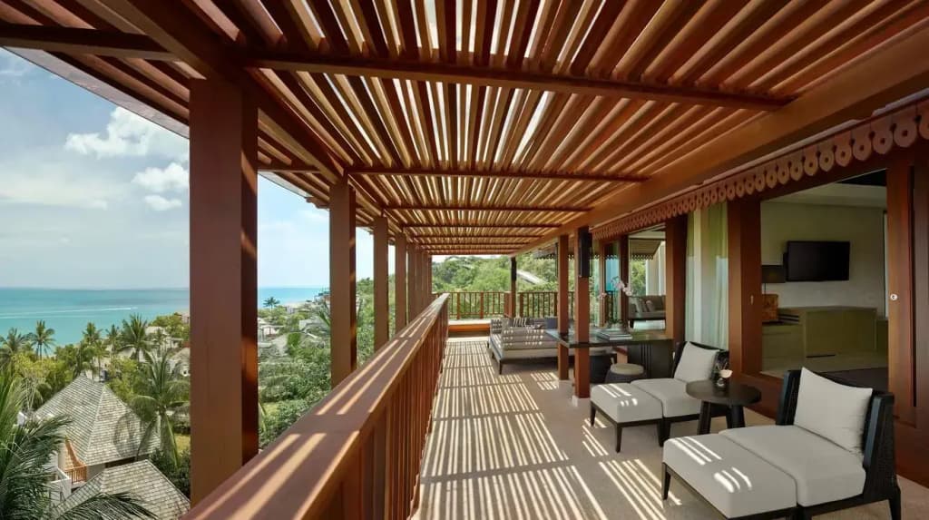 2 Bedrooms Suite with ocean view
