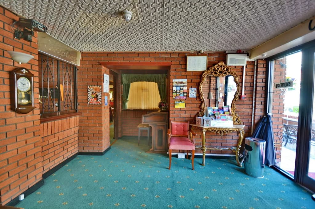 Hotel photo 2