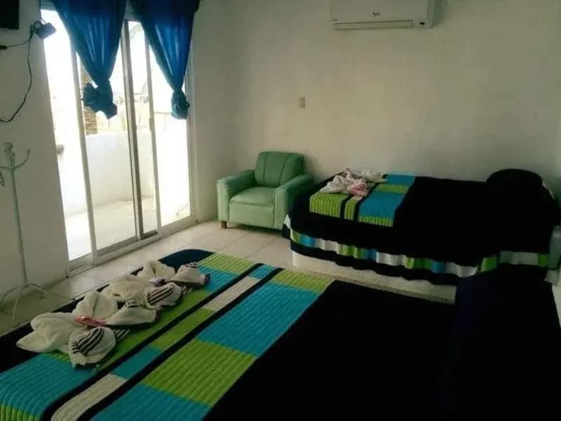 Hotel photo 1