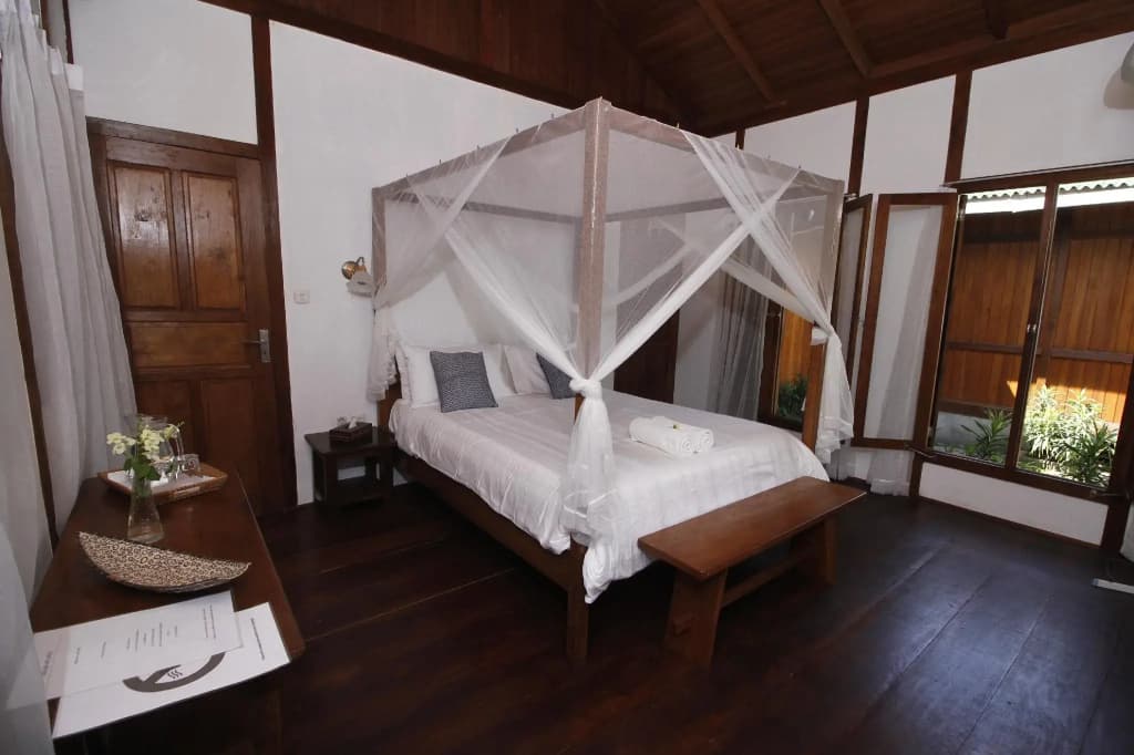 Villa beachfront
