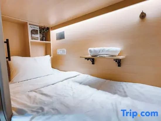 Bed in Dorm (female dorm)