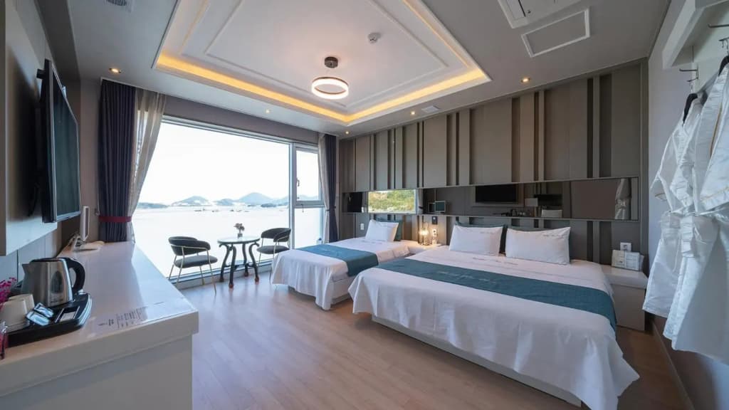 Hotel photo 30