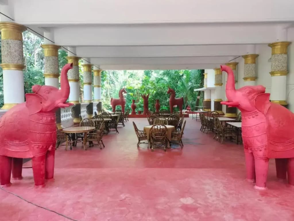 Hotel photo 11