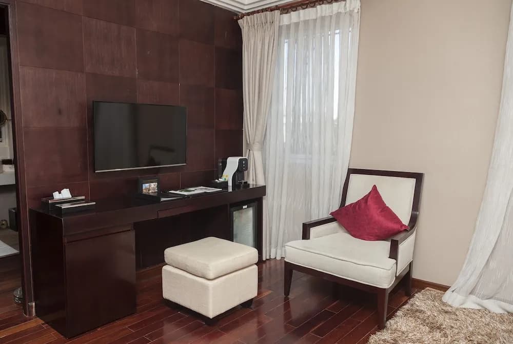 Economy room