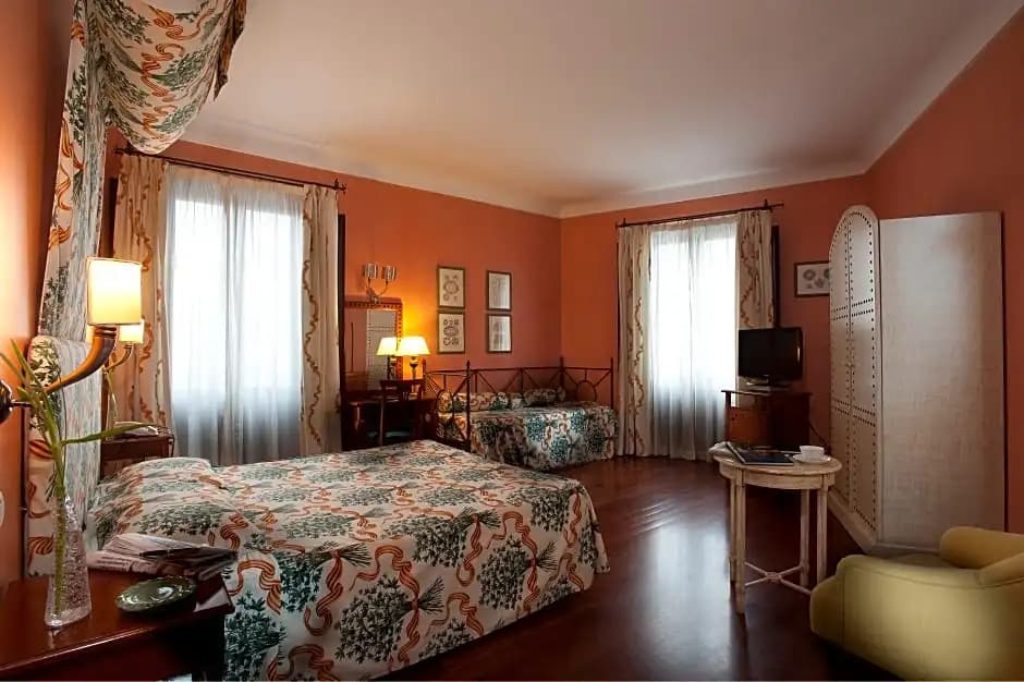 Double room twin beds