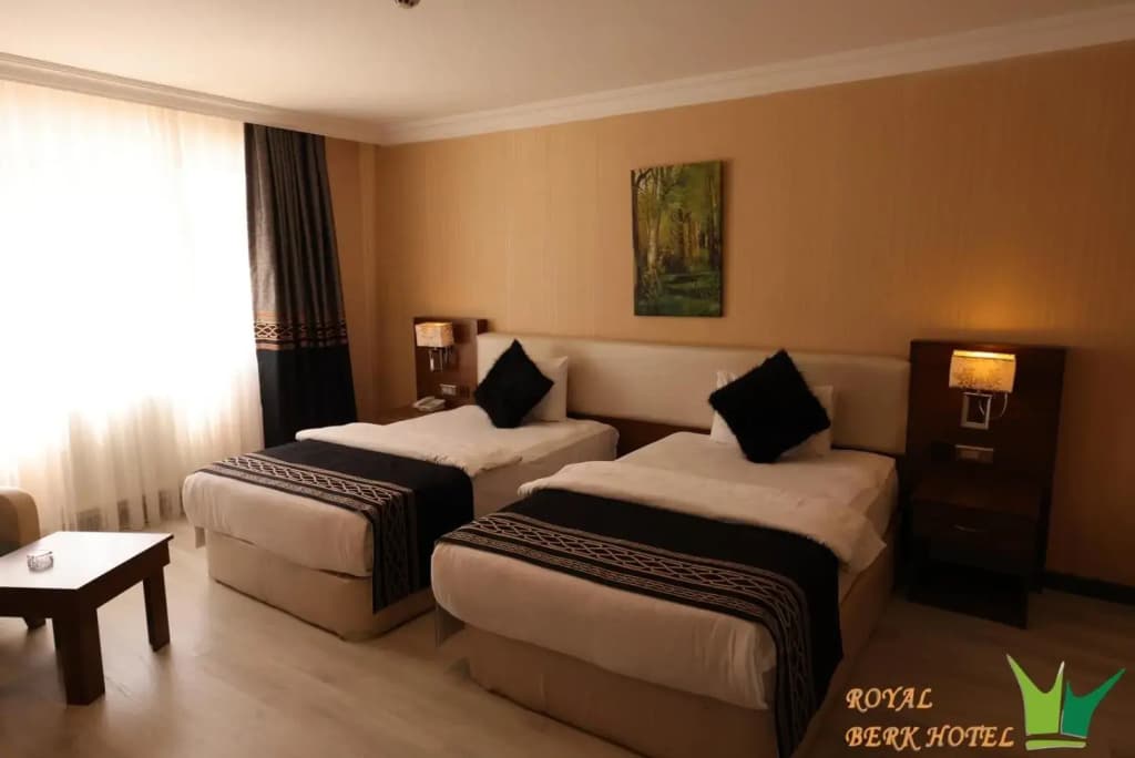 Hotel photo 1
