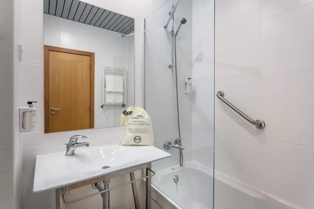 Premier room