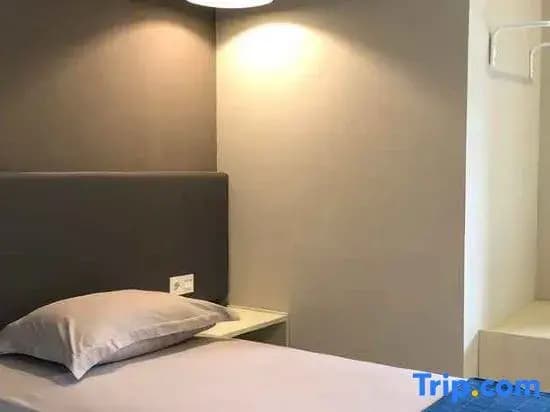 1 Bedroom Standard Double room twin beds