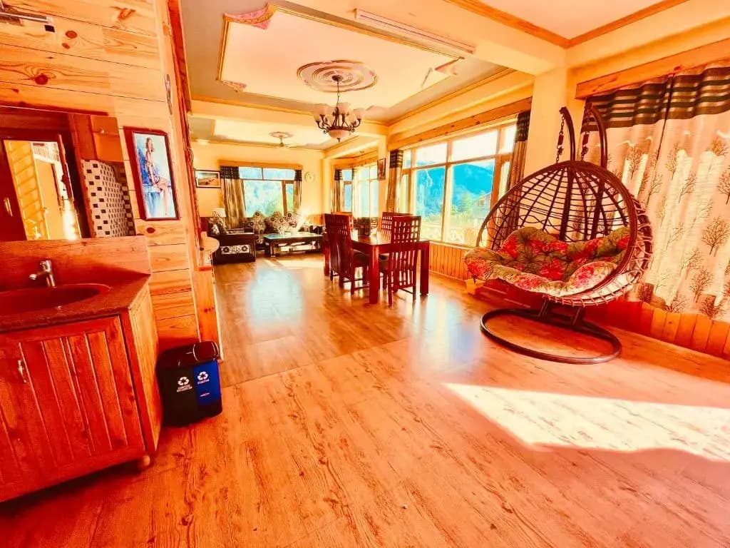 3 Bedrooms Villa