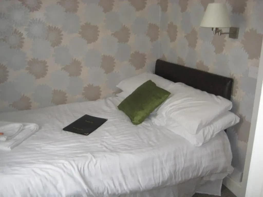 Standard Double room full double bed