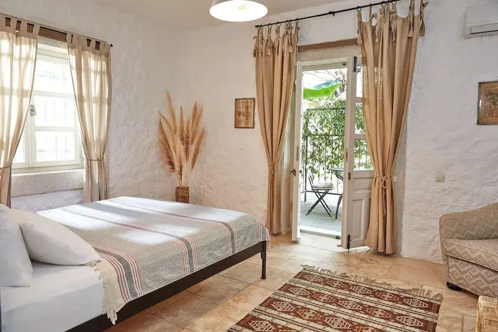 Standard Double room full double bed