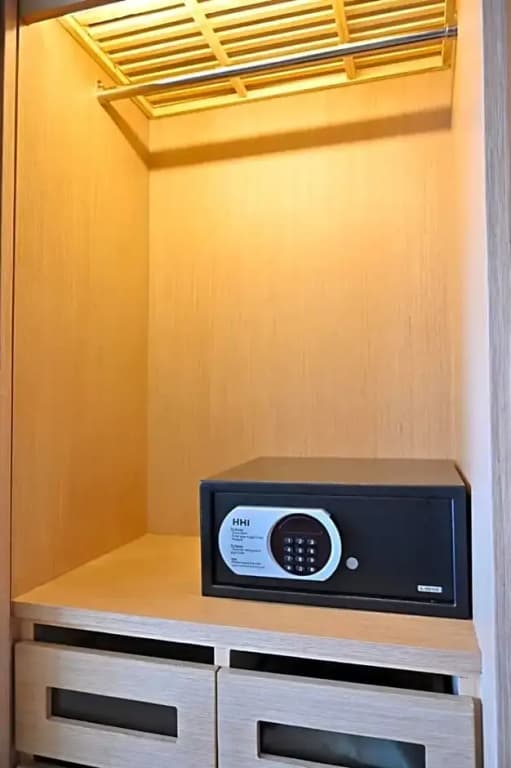 Standard Double room with balcony full double bed
