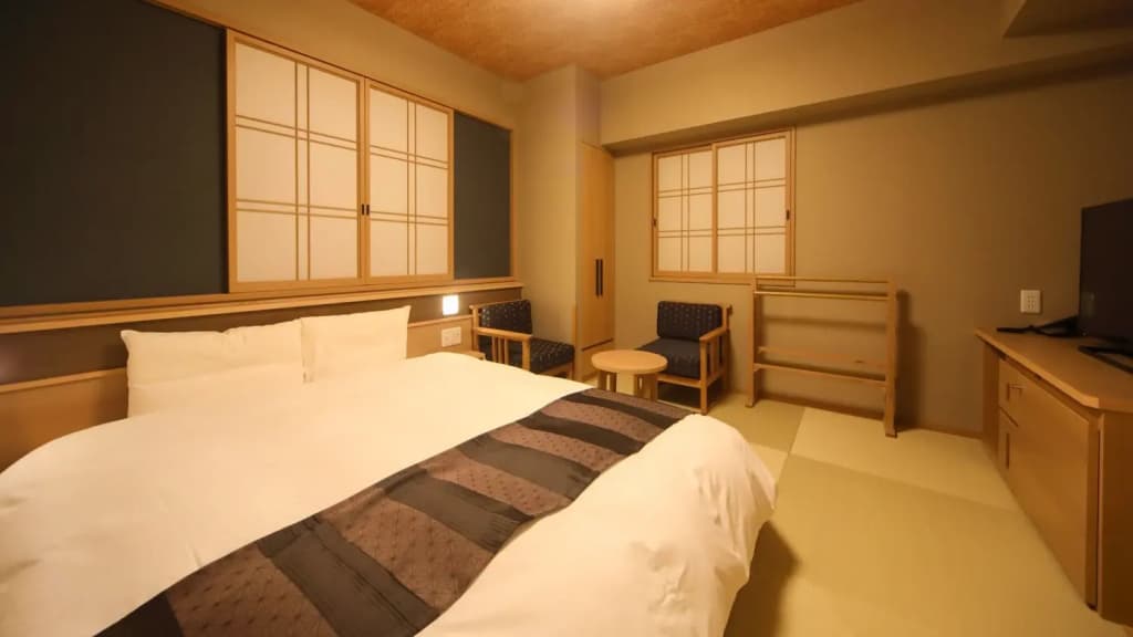 Double room full double bed