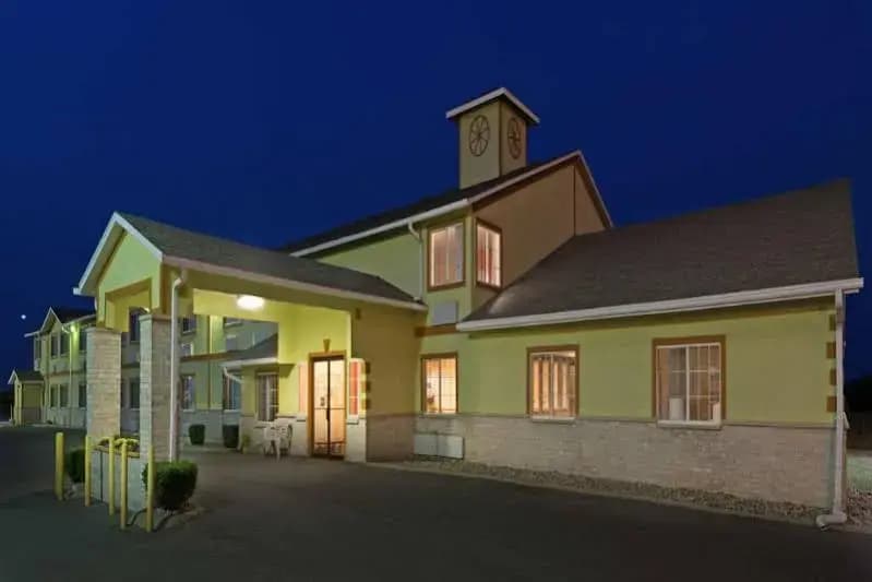 Hotel photo 1