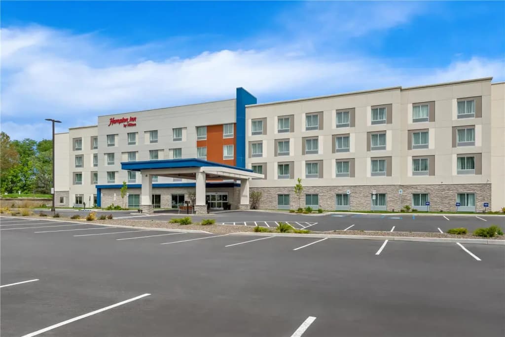 Hotel photo 1