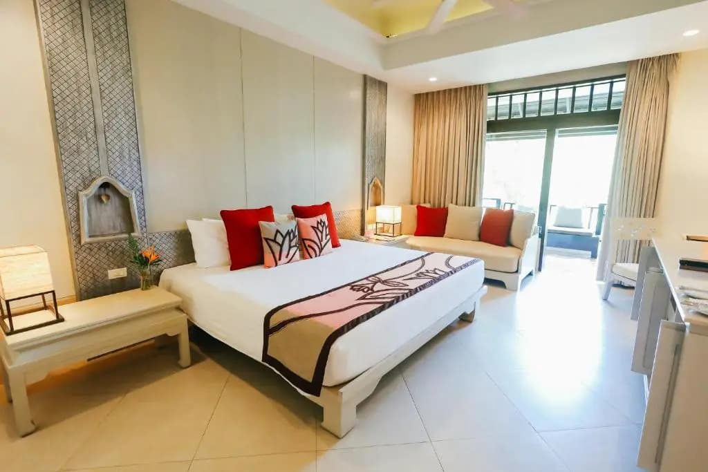 Grand Deluxe Double room full double bed