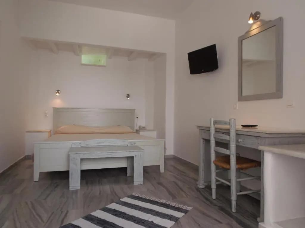 Standard Double room full double bed