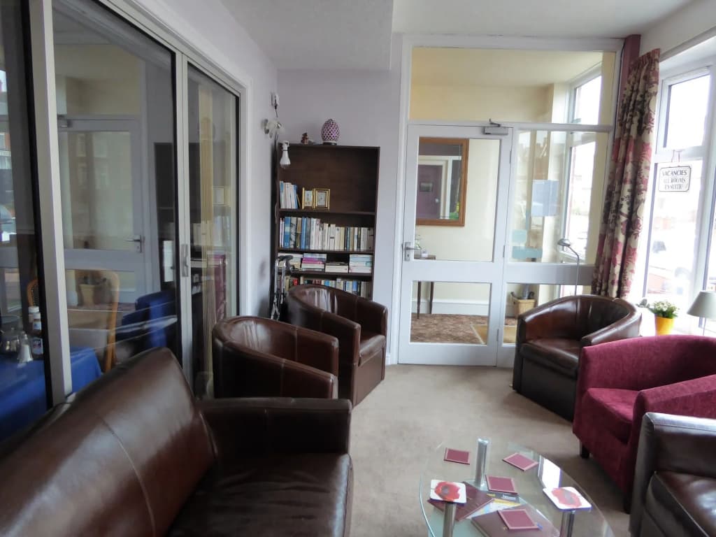 Hotel photo 2