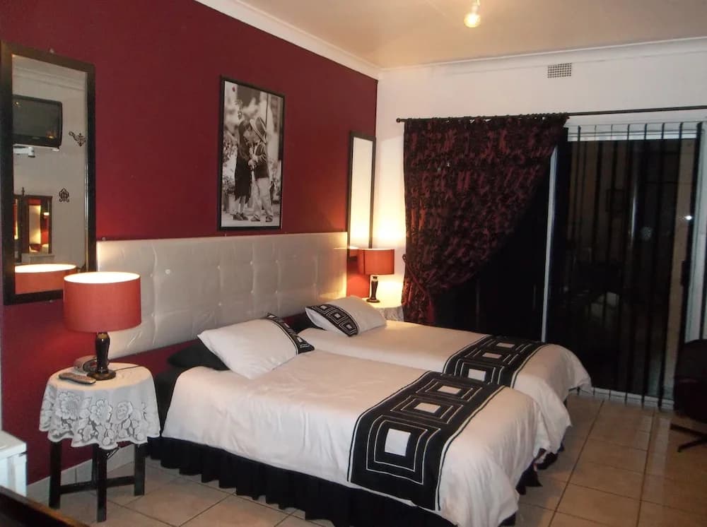 Standard Double room twin beds