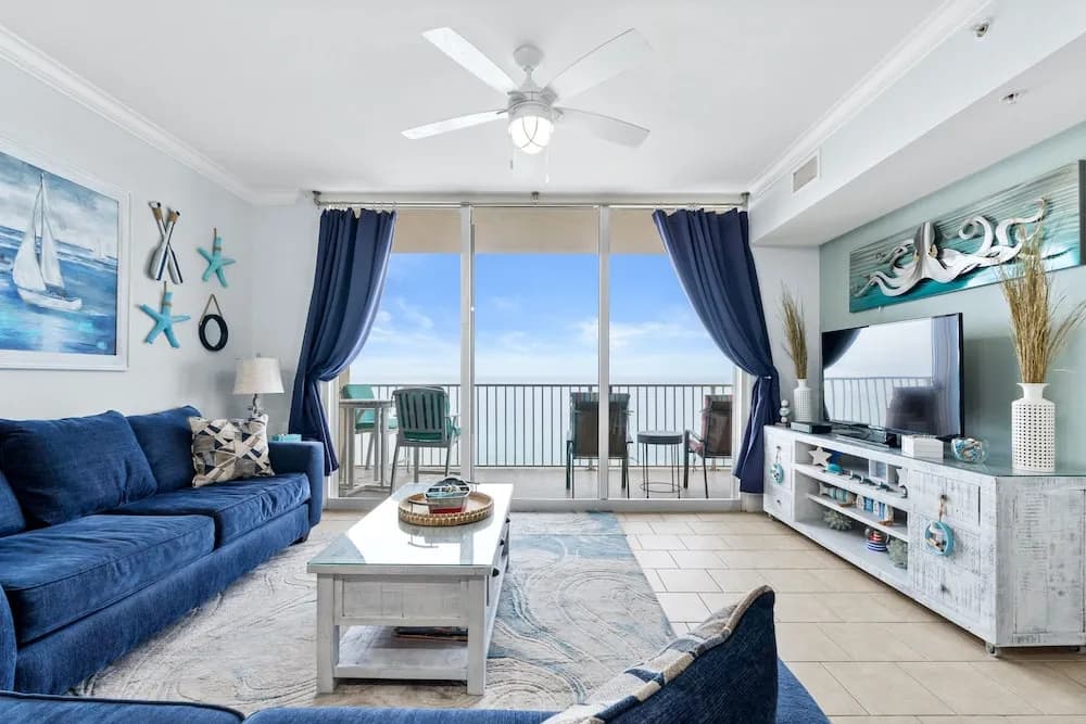1 Bedroom Standard room with balcony and with ocean view