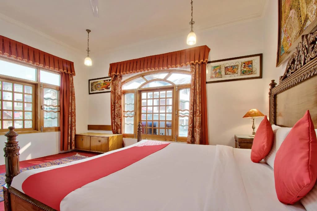 Classic room