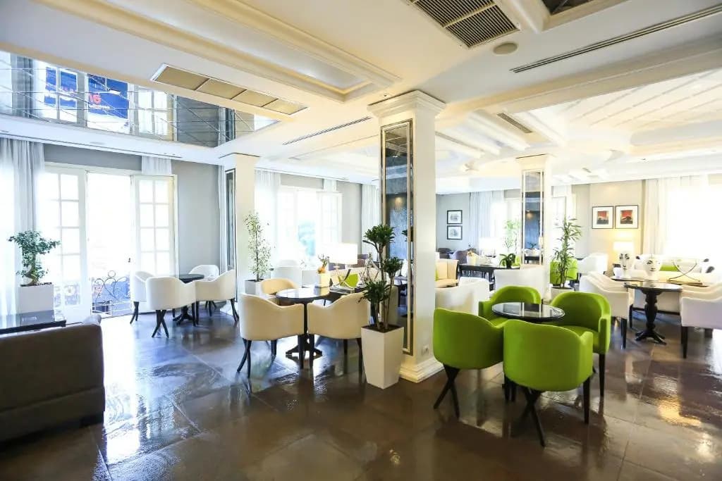 Hotel photo 1