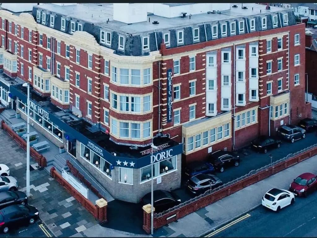 Hotel photo 1