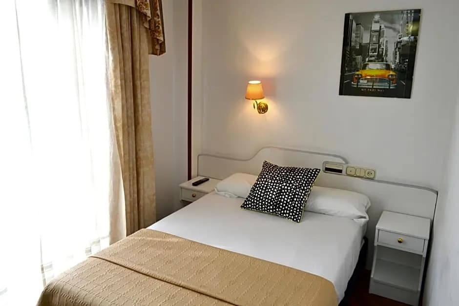 Economy room